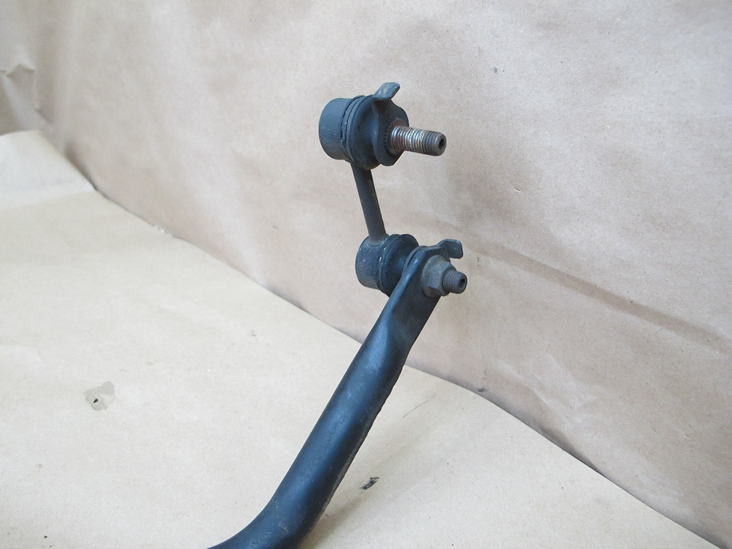97-00 Lexus UZZ30 SC400 Rear Stabilizer Sway Bar w Links OEM