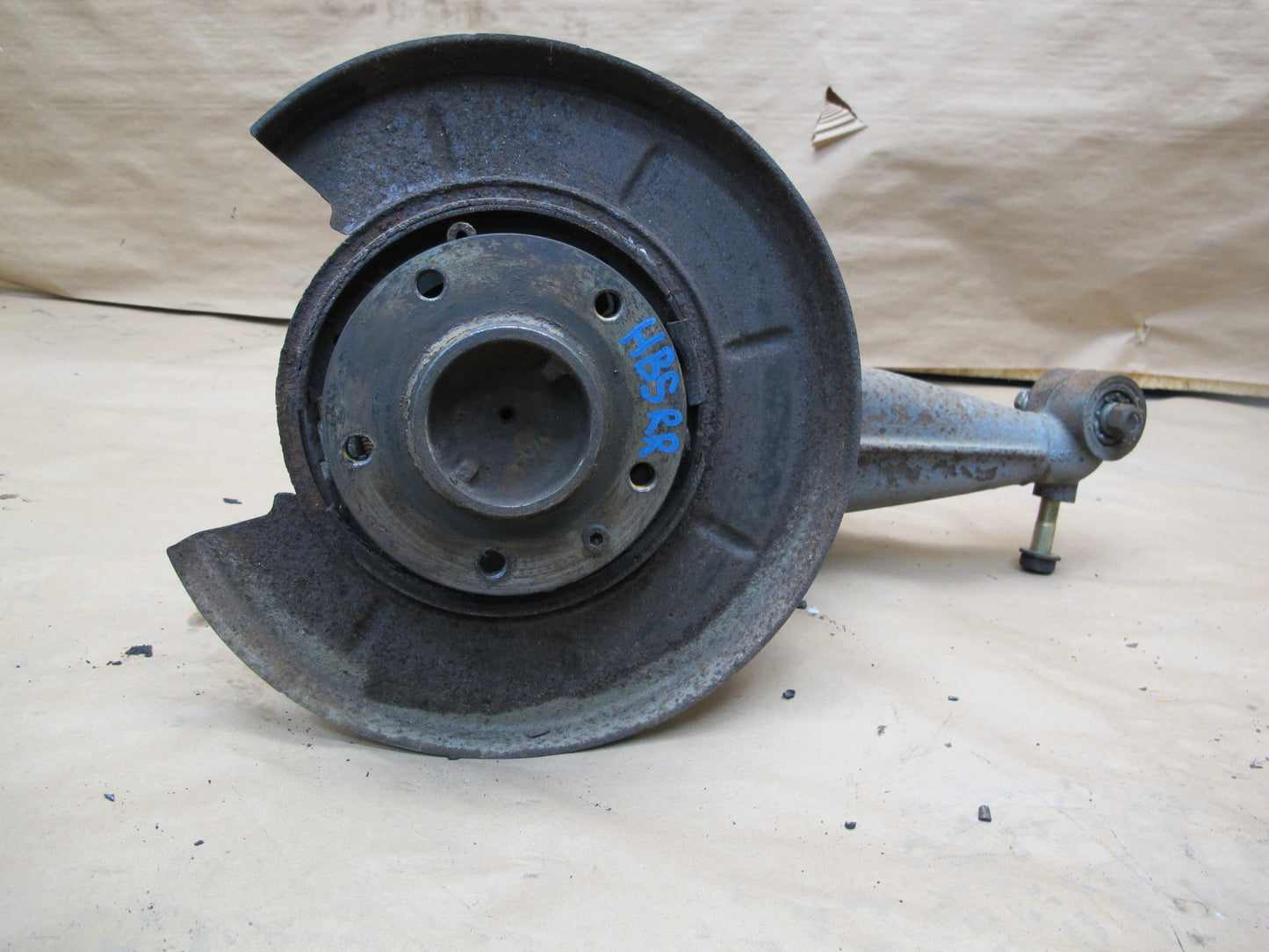 83-89 BMW E24 Rear Right Trailing Arm Spindle Knuckle Wheel Hub Bearing OEM