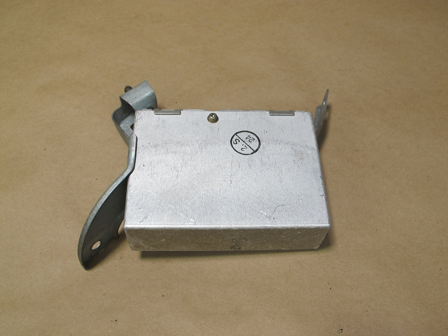 1997 Lexus UZZ30 SC400 Cruise Control Module 88240-24260 OEM