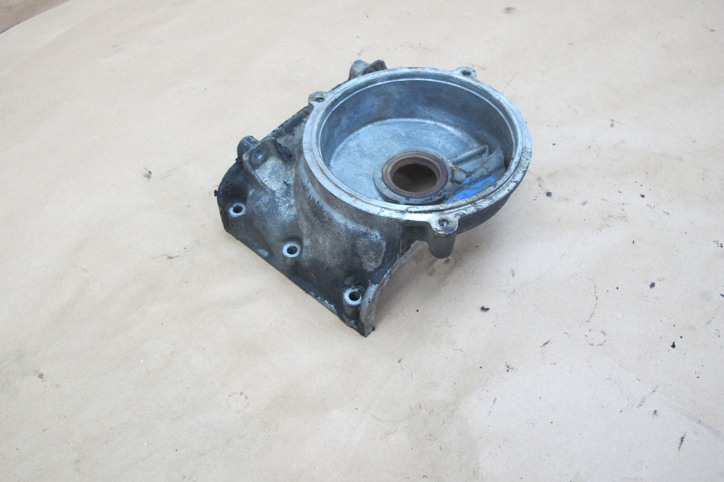 81-89 BMW E24 E23 E28 E32 M30 Engine Front Upper Timing Chain Case Cover OEM