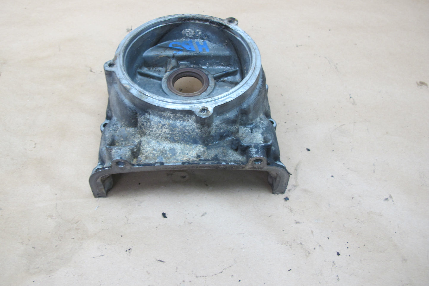 81-89 BMW E24 E23 E28 E32 M30 Engine Front Upper Timing Chain Case Cover OEM