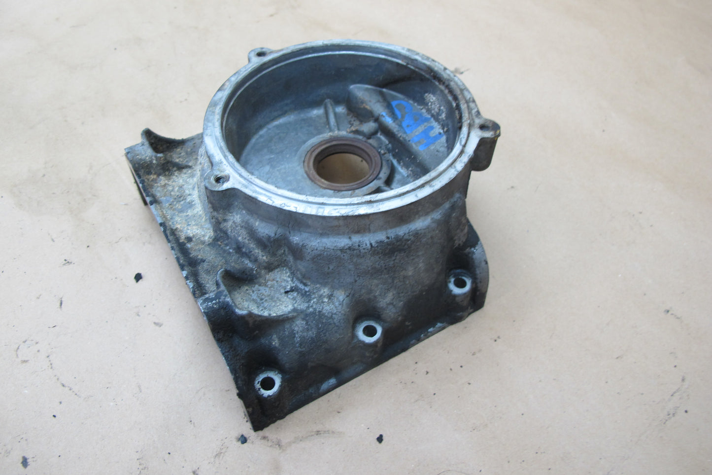 81-89 BMW E24 E23 E28 E32 M30 Engine Front Upper Timing Chain Case Cover OEM