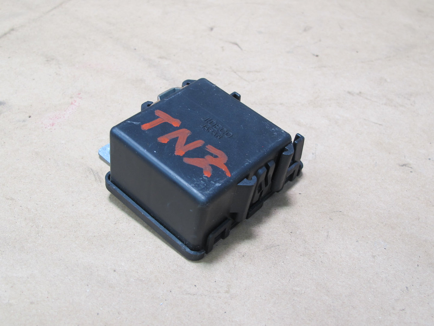 82-83 Datsun Nissan 280ZX S130 Windshield Wiper Arm AMP Module 28890-P7900 OEM