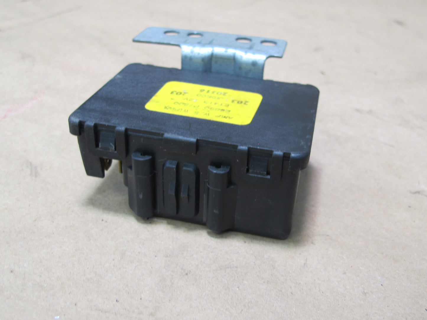 82-83 Datsun Nissan 280ZX S130 Windshield Wiper Arm AMP Module 28890-P7900 OEM