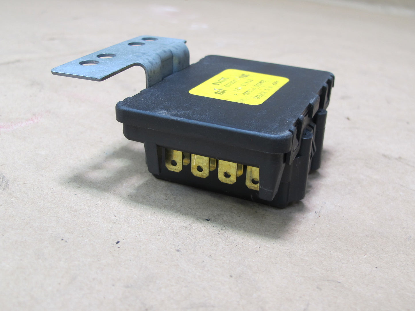 82-83 Datsun Nissan 280ZX S130 Windshield Wiper Arm AMP Module 28890-P7900 OEM