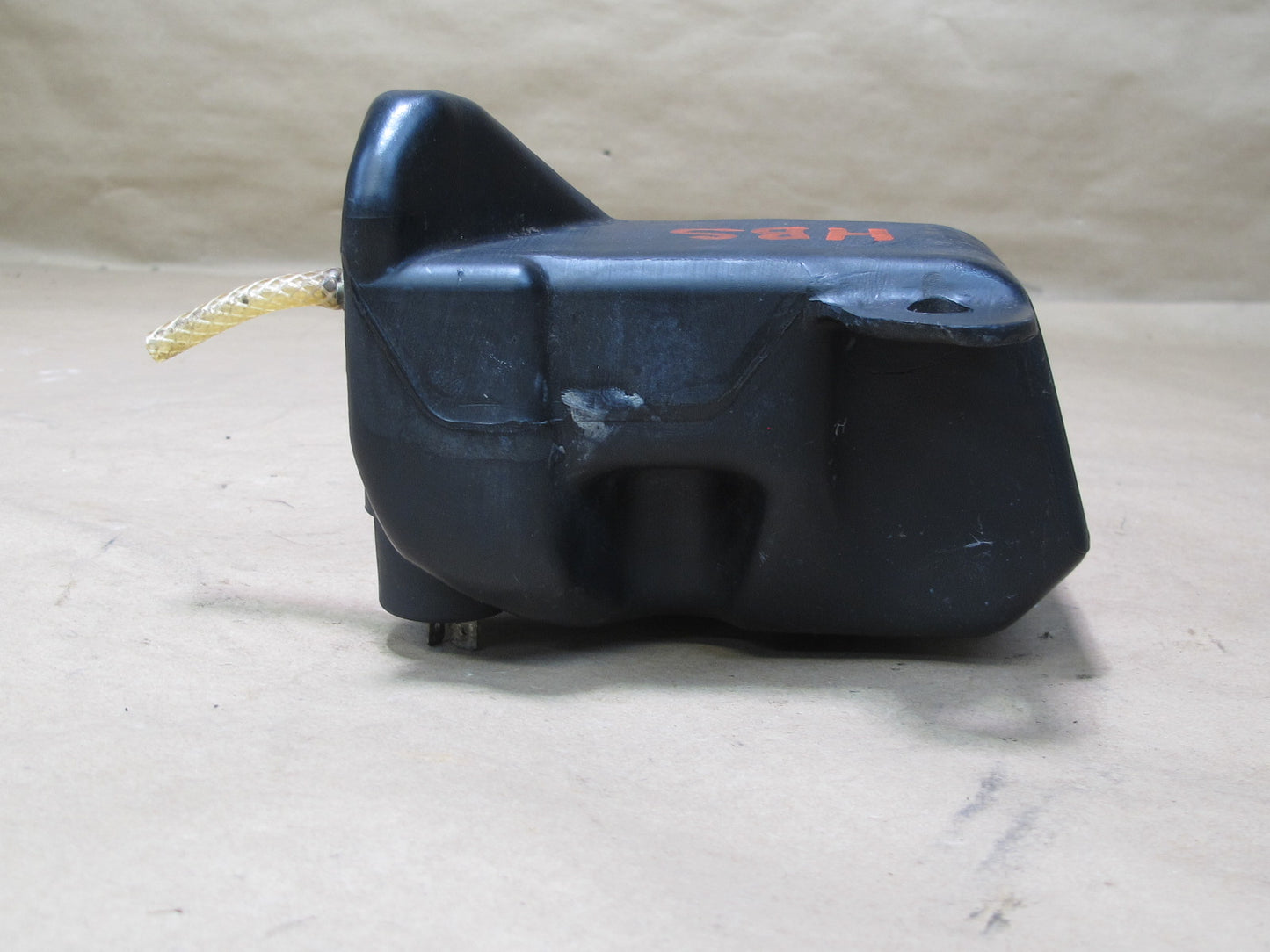 83-89 BMW E24 6-SERIES Windshield Washer Fluid Reservoir Tank w Pump OEM
