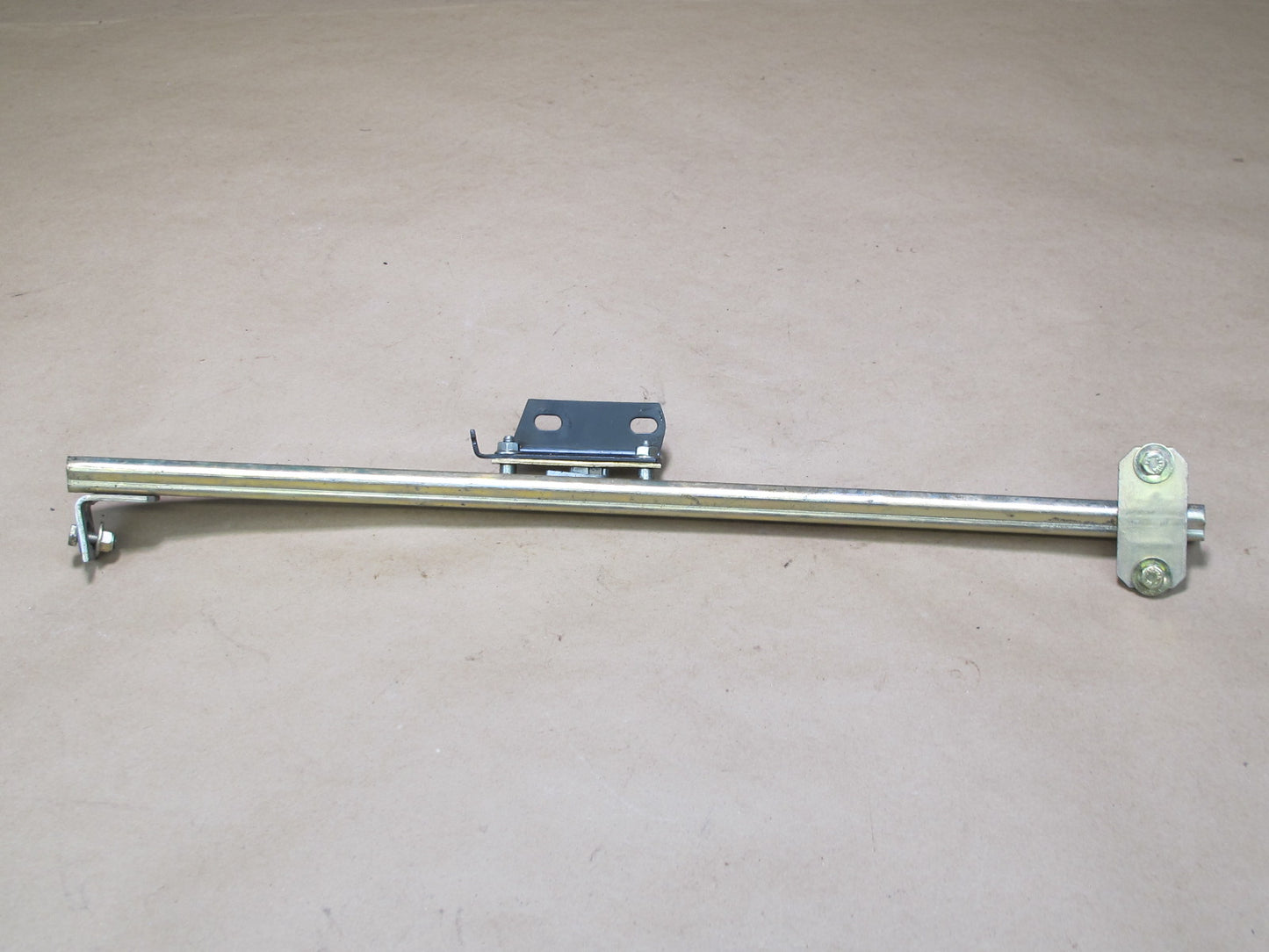 83-89 BMW E24 633CSi 635CSi Front Right Door Glass Window Guide Track Set OEM