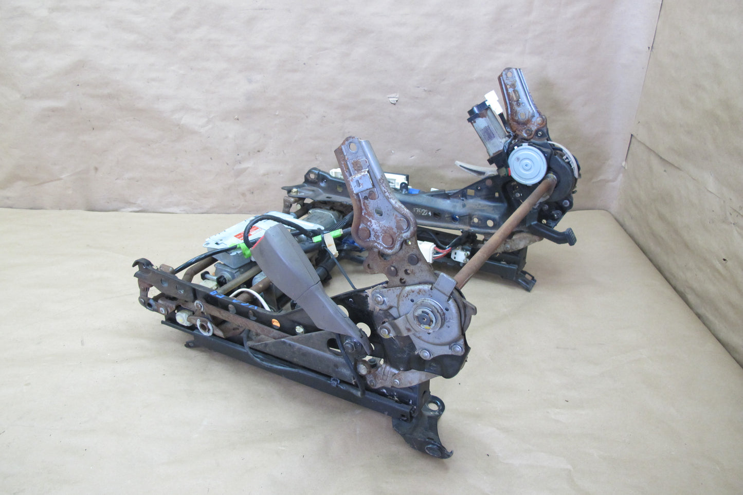 95-00 Lexus SC300 SC400 Front Right Seat Lower Frame Track Rail w Motors OEM