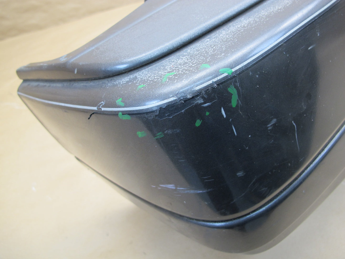 85-86 Nissan Z31 300ZX 2+0 NON Turbo Rear Bumper Cover OEM