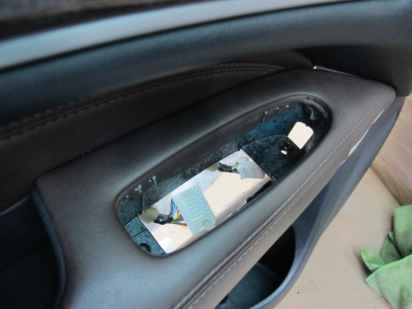 2013-2015 Infiniti JX35 QX60 Front Left & Right Door Trim Cover Panel Set of 2