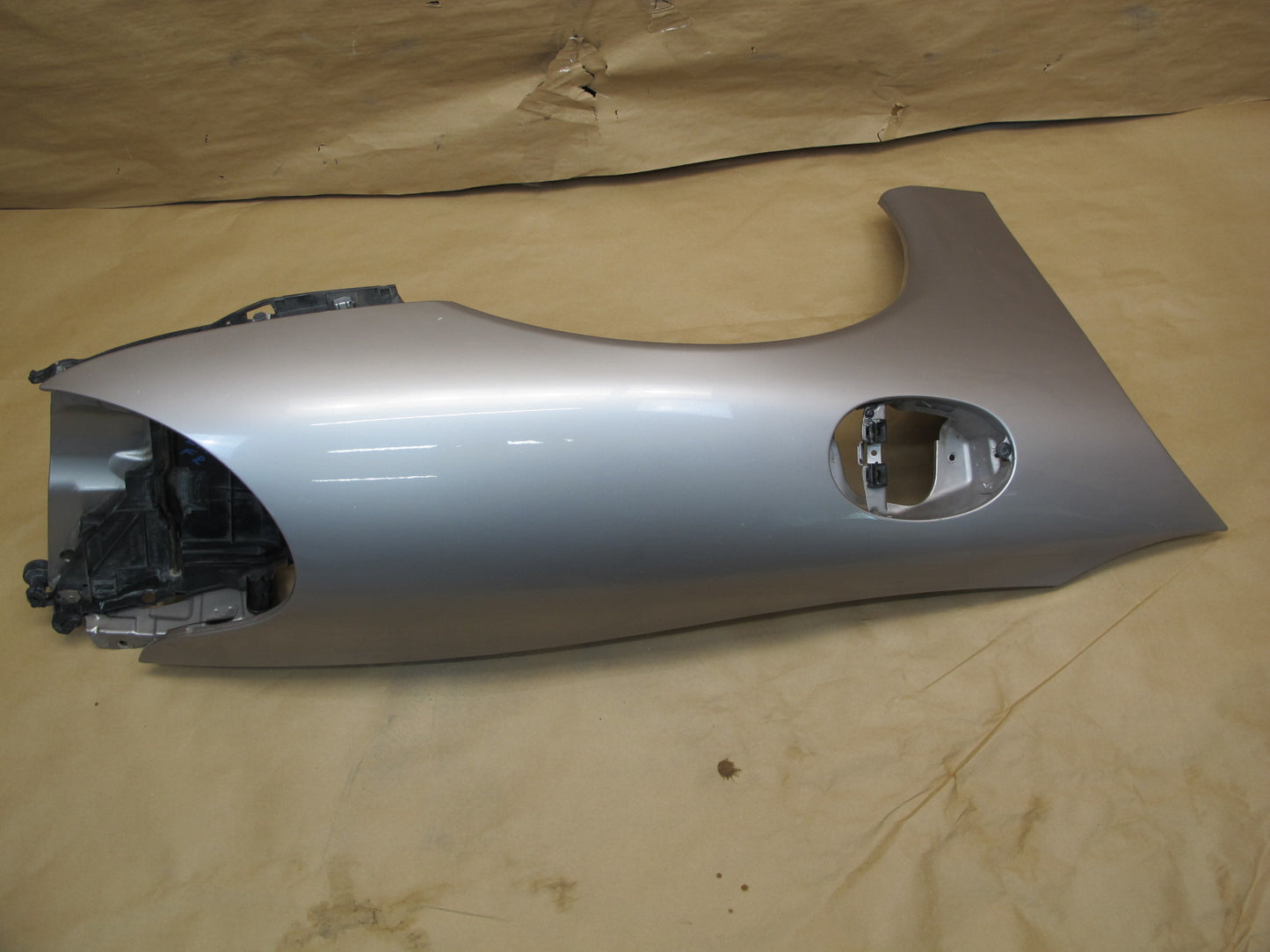 2001-2005 Porsche 911 996 Front Right Passenger Side Fender Panel Shell Cover