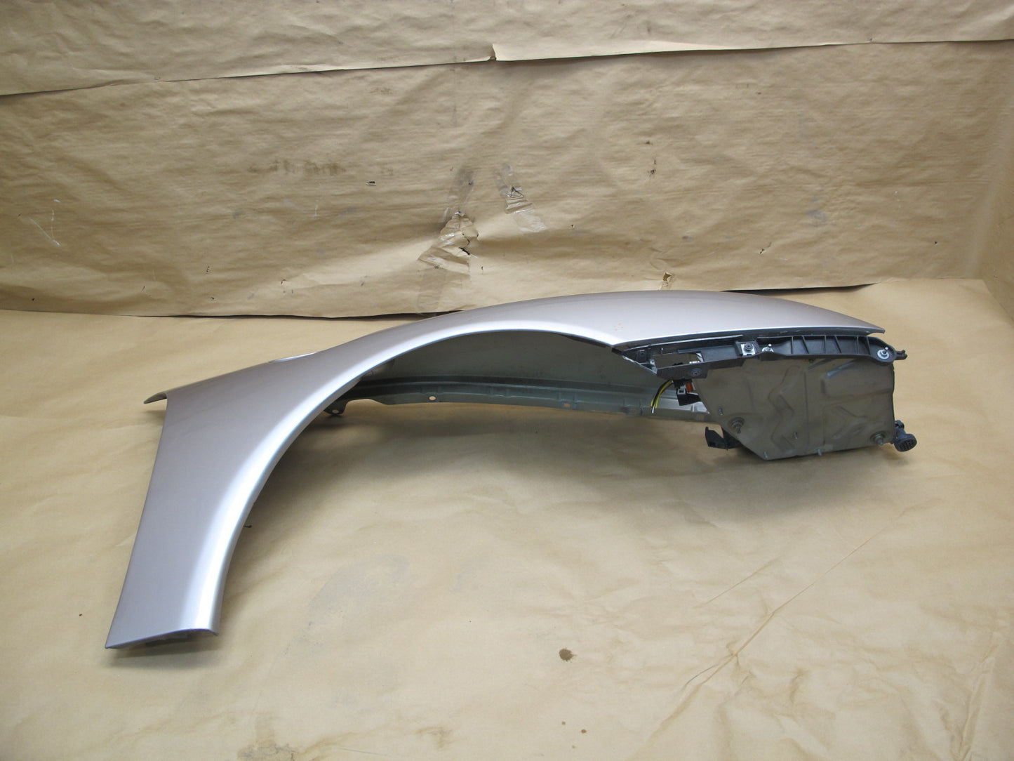 2001-2005 Porsche 911 996 Front Right Passenger Side Fender Panel Shell Cover