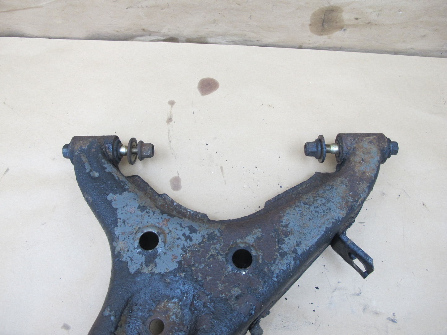 82-83 Datsun Nissan 280ZXS130 2+0 NA Rear Left Trailing Arm Hub Spindle OEM