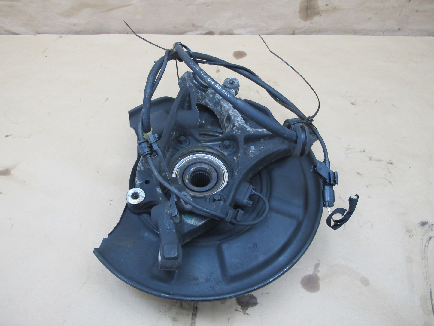 03-08 Mercedes R230 Sl-class Rear Left Spindle Knuckle Wheel Hub Bearing OEM