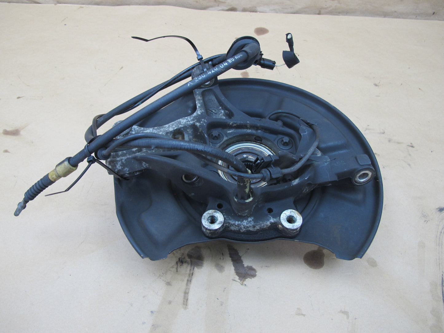 03-08 Mercedes R230 Sl-class Rear Left Spindle Knuckle Wheel Hub Bearing OEM