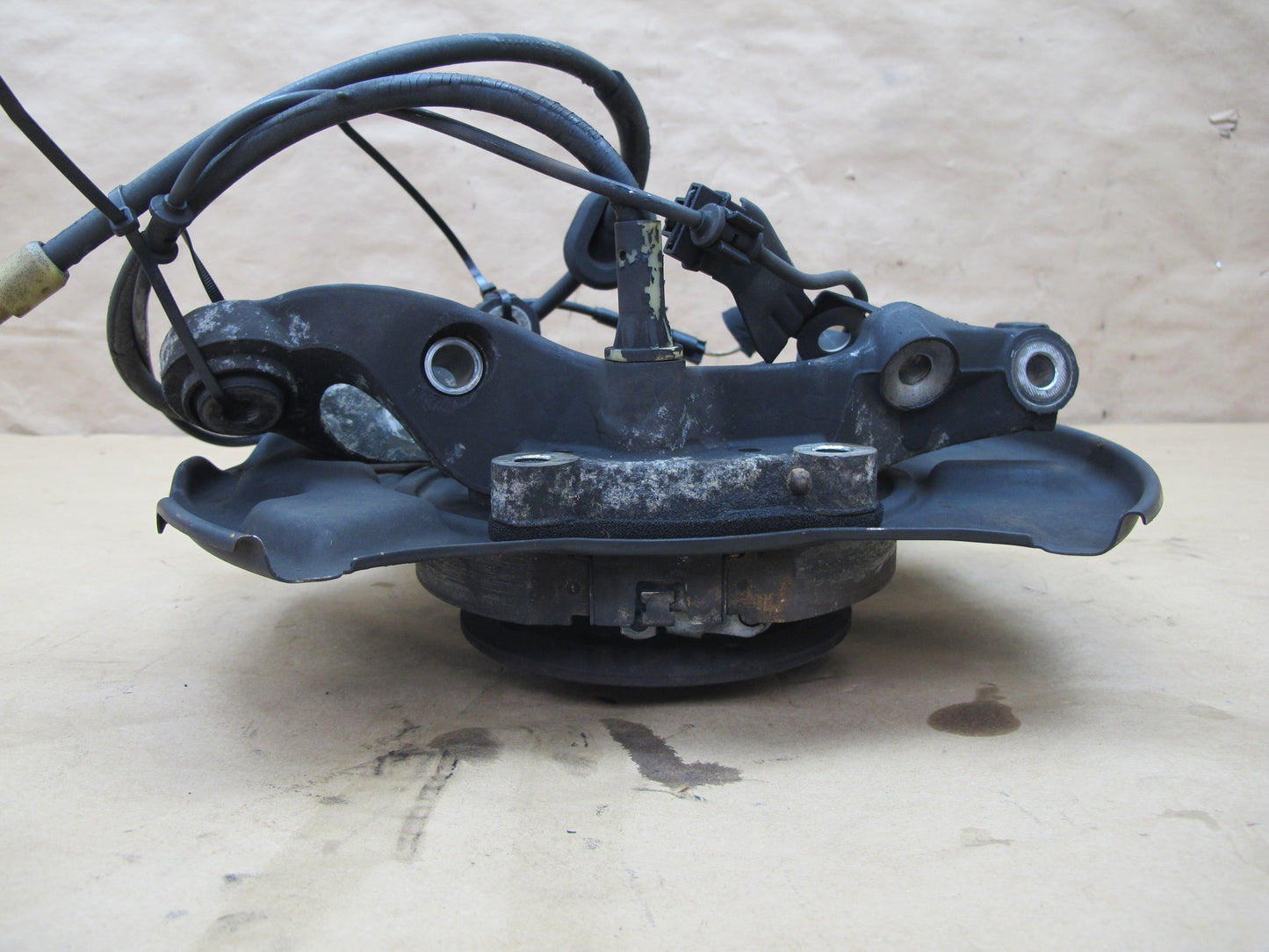 03-08 Mercedes R230 Sl-class Rear Left Spindle Knuckle Wheel Hub Bearing OEM