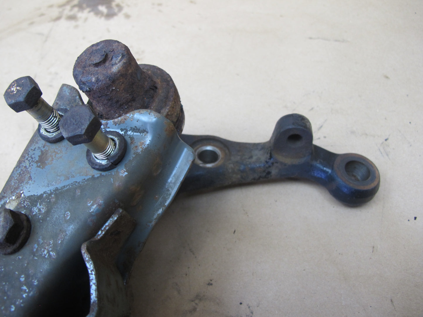 79-83 Datsun 280ZX 2+0 Front Left Suspension Control Strut Rod Arm Set OEM