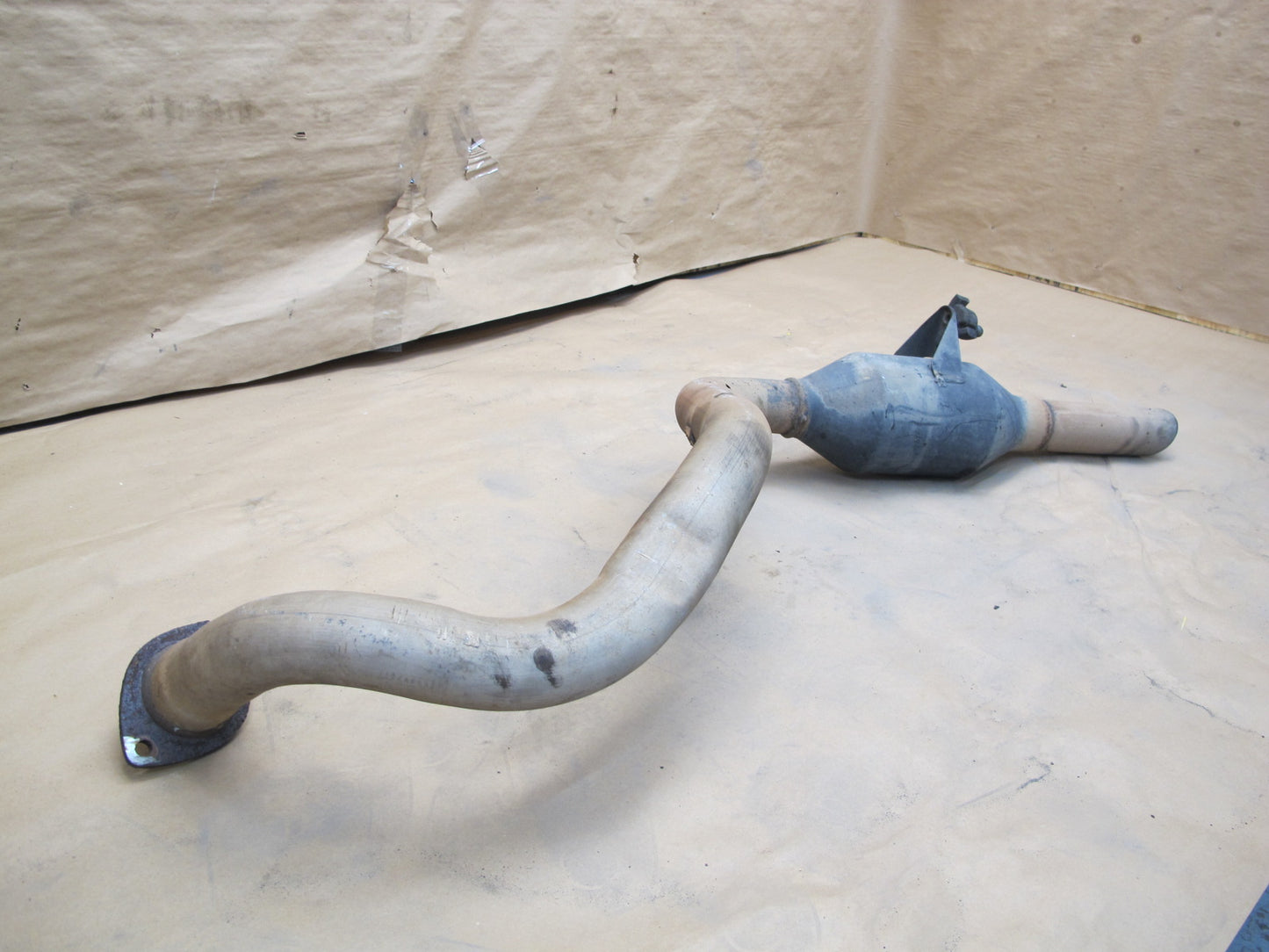 2003-2009 Lexus UZJ120L GX470 Rear Exhaust Muffler Tail Pipe