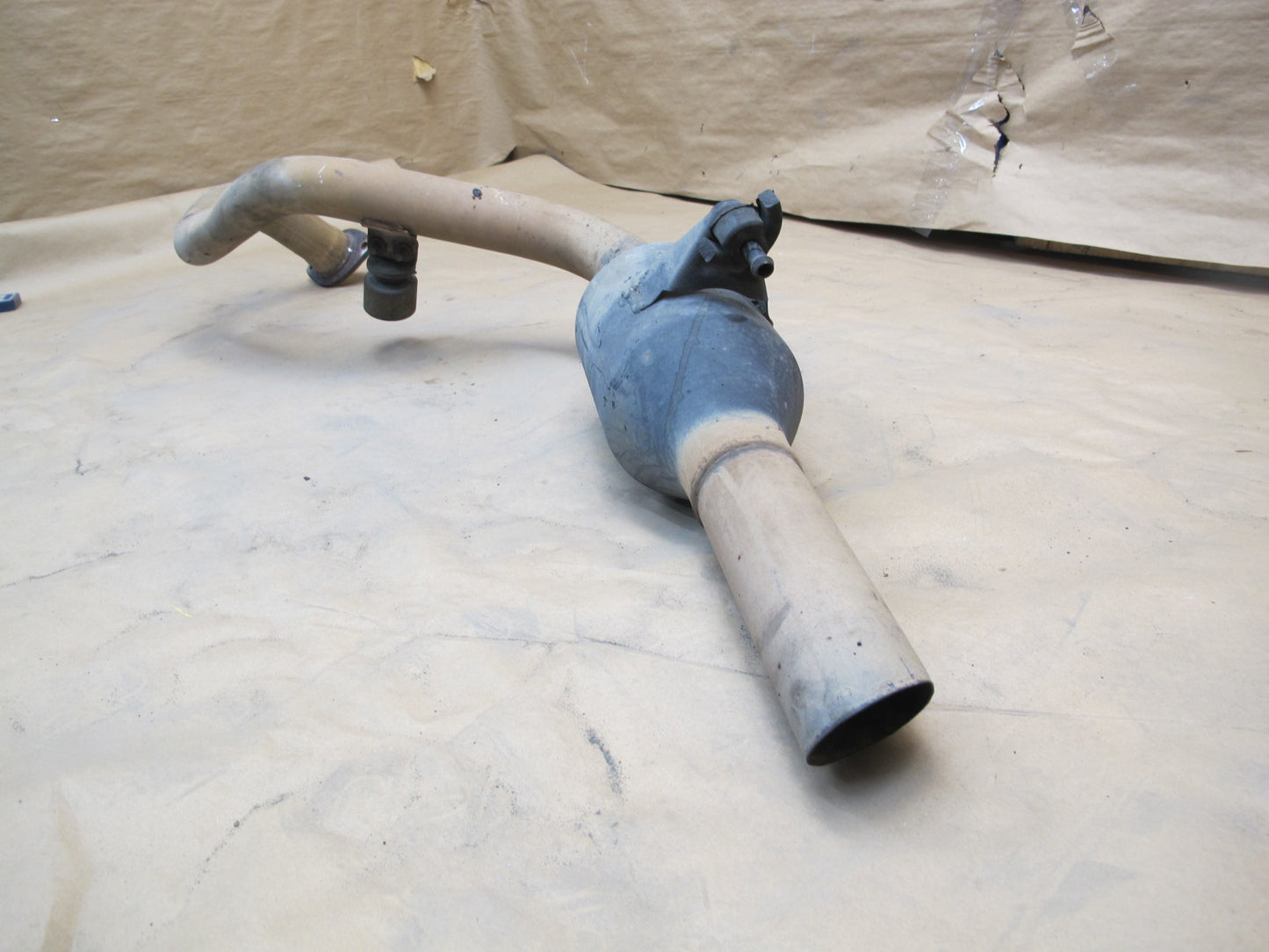 2003-2009 Lexus UZJ120L GX470 Rear Exhaust Muffler Tail Pipe