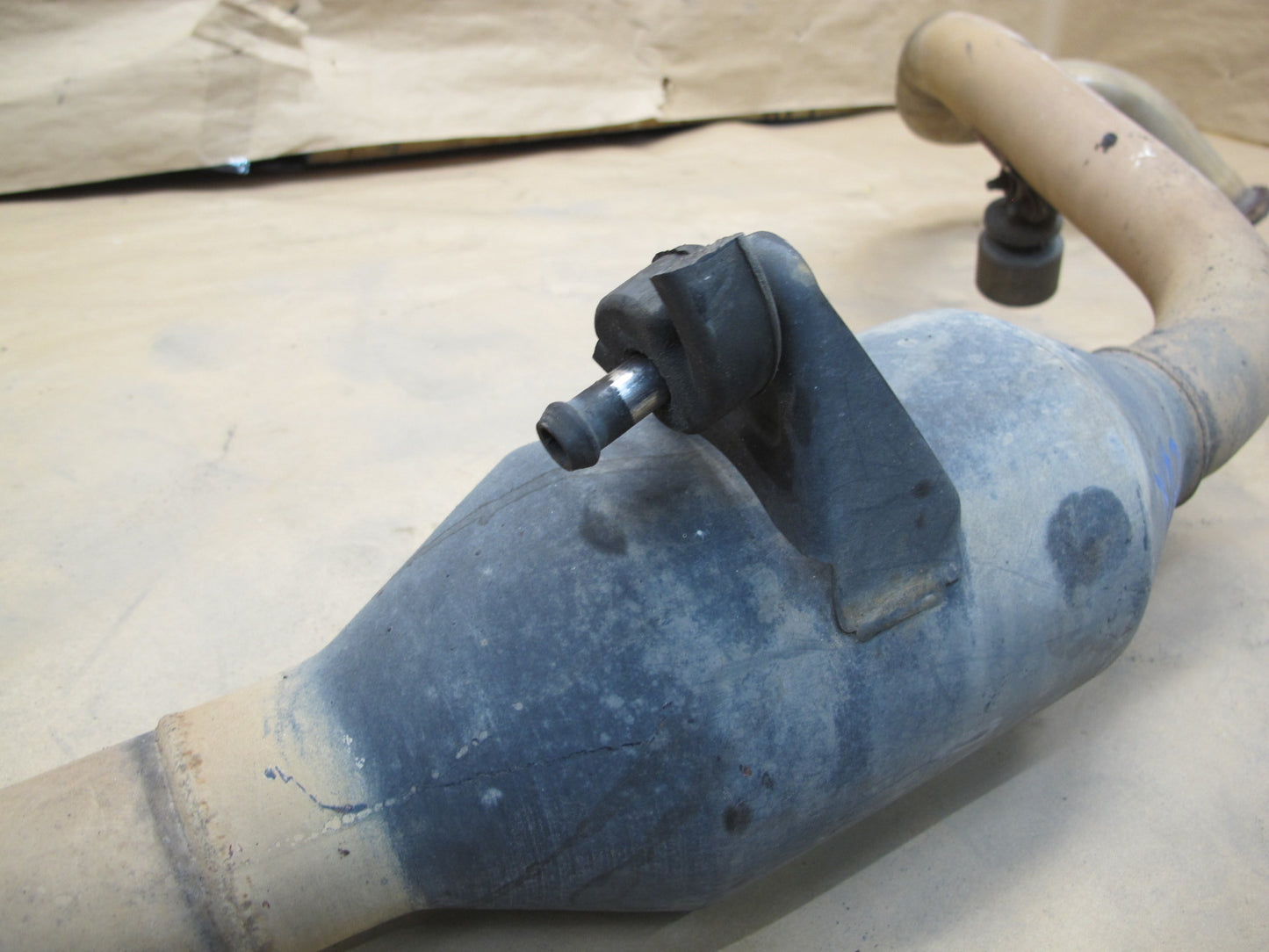 2003-2009 Lexus UZJ120L GX470 Rear Exhaust Muffler Tail Pipe