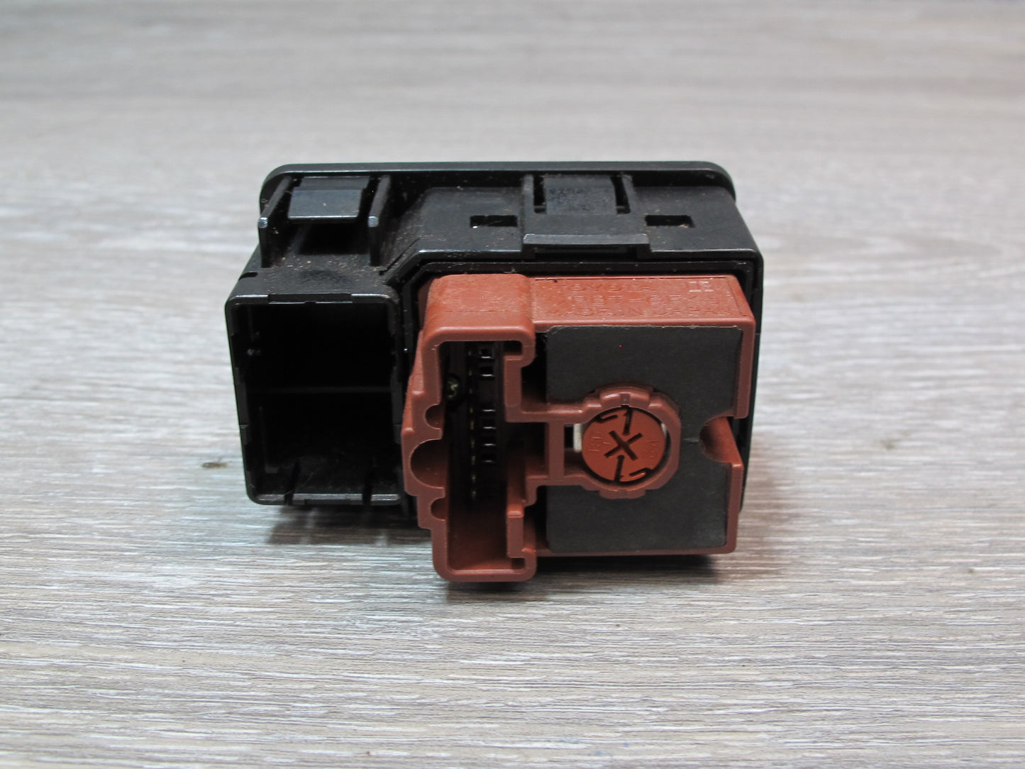 2003-2009 Lexus UZJ120L GX470 Side View Mirror Switch