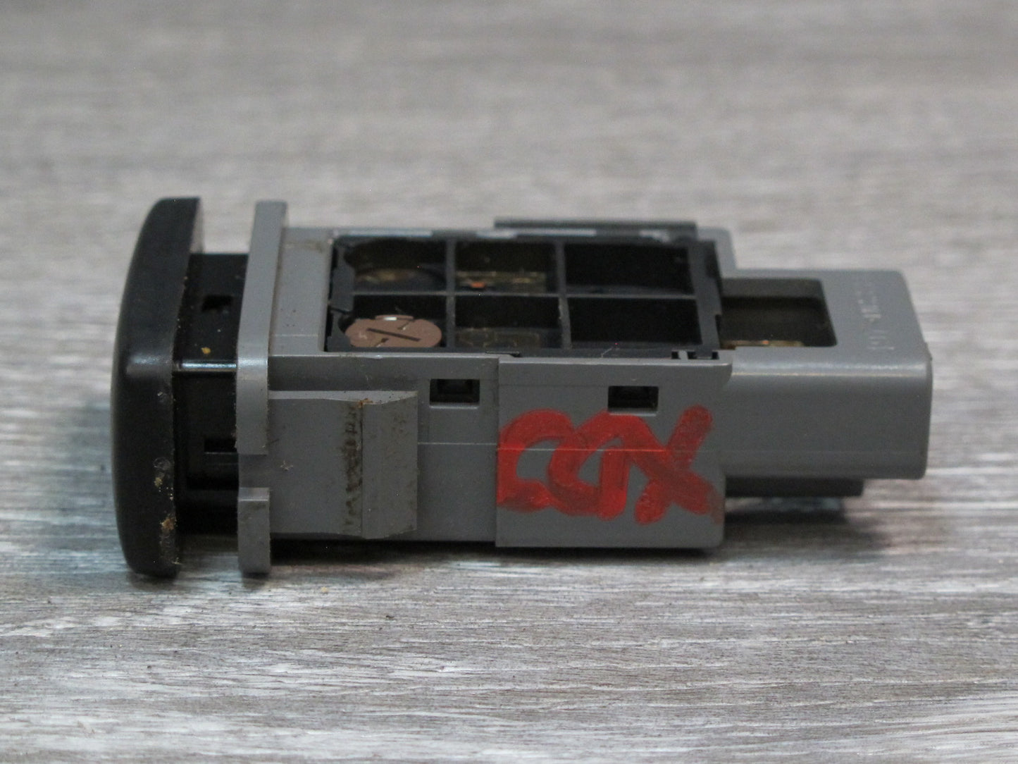 2003-2009 Lexus UZJ120L GX470 Differential Lock Button Switch