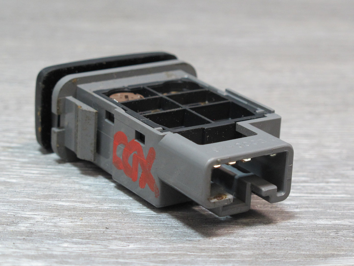 2003-2009 Lexus UZJ120L GX470 Differential Lock Button Switch