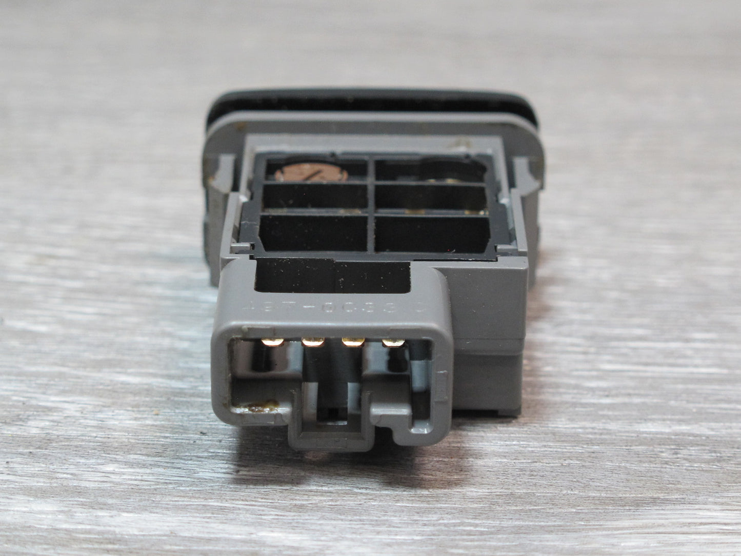 2003-2009 Lexus UZJ120L GX470 Differential Lock Button Switch