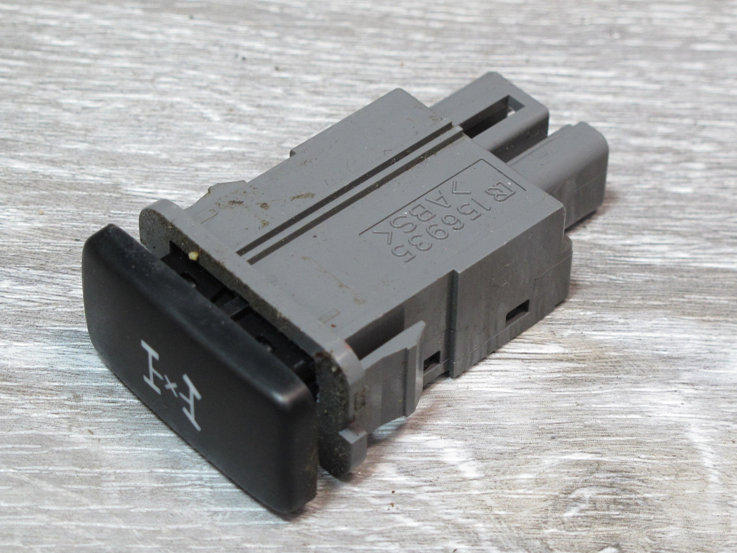 2003-2009 Lexus UZJ120L GX470 Differential Lock Button Switch