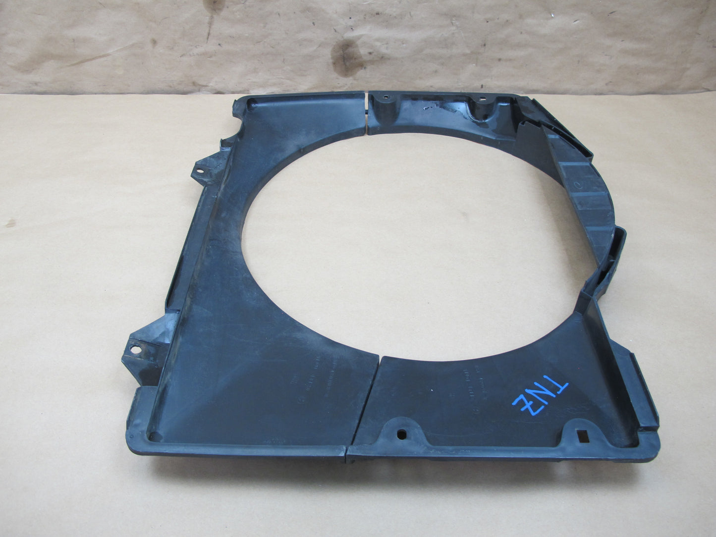 79-83 Datsun Nissan 280ZX S130 Engine Radiator Fan Shroud 31491-18110 OEM