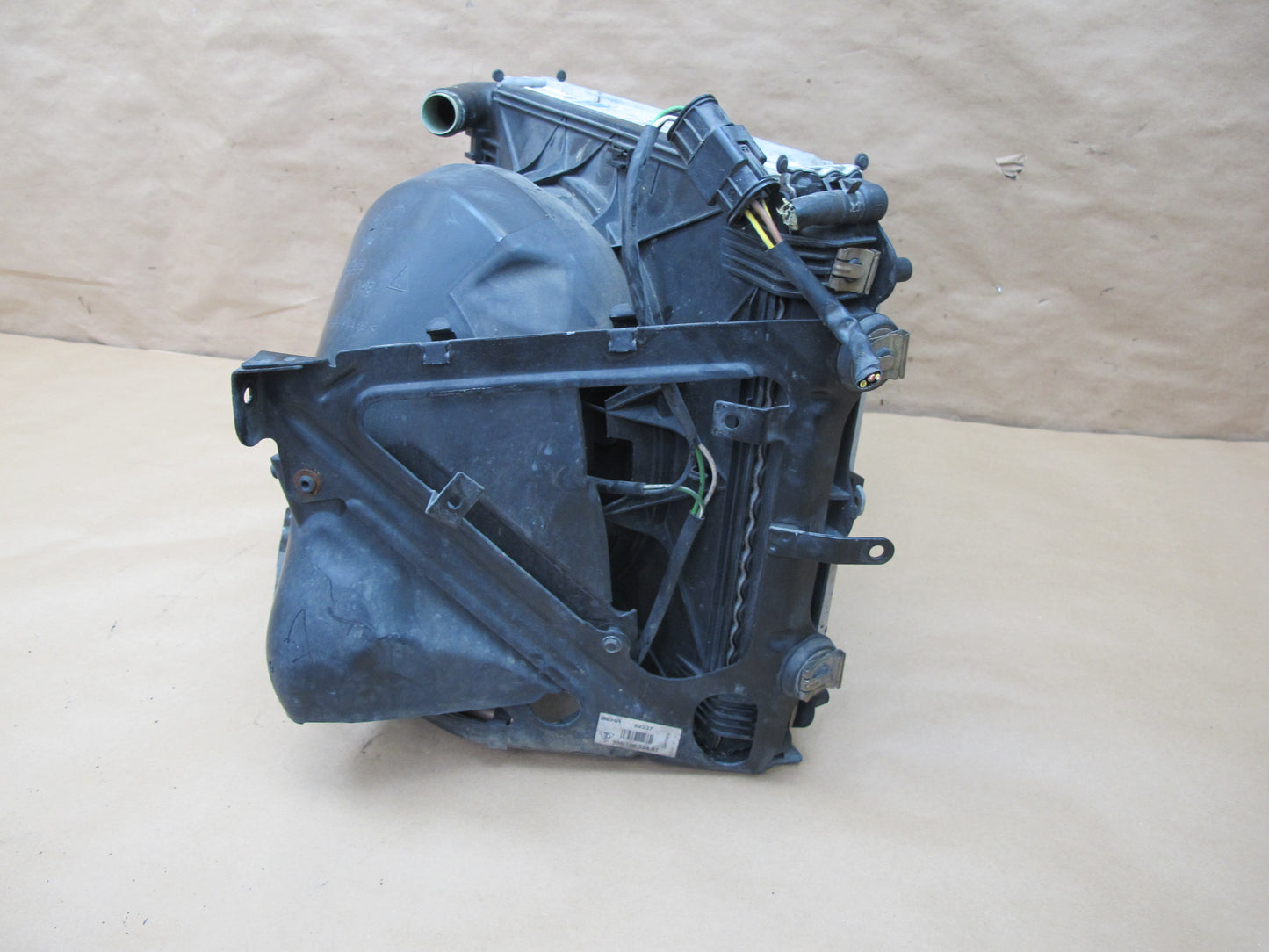 1999-2005 Porsche 911 996 Engine Right Side Water Cooling Radiator W/ Support