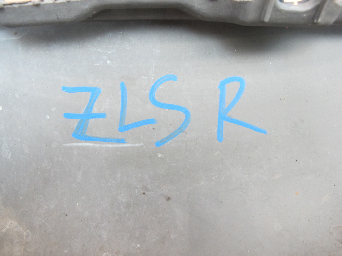 98-00 Lexus LS400 UCF20L Set of 4 Left & Right Skirt Rocker Panel Molding OEM