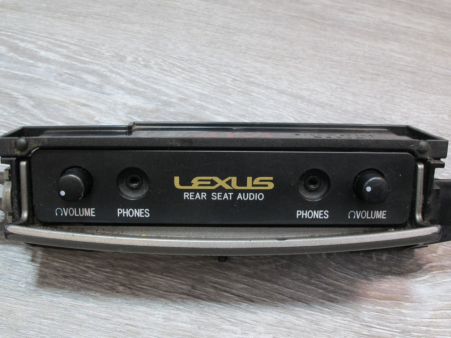 2003-2009 Lexus UZJ120L GX470 Rear Center Console Phones Audio Panel