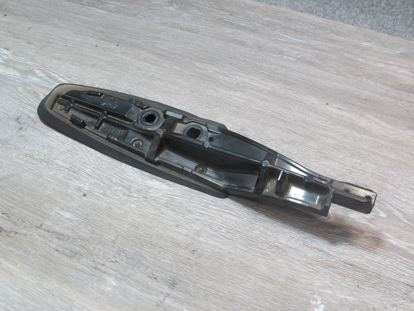 2003-2009 Lexus UZJ120L GX470 Front Right Roof Rack Rail Mount Carrer Support