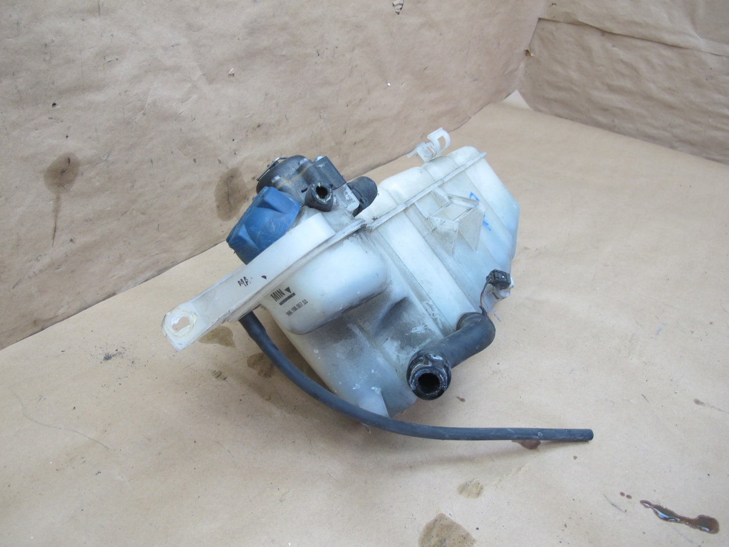 2002-2005 Porsche 911 996 Radiator Coolant Expansion Reservoir Tank Bottle