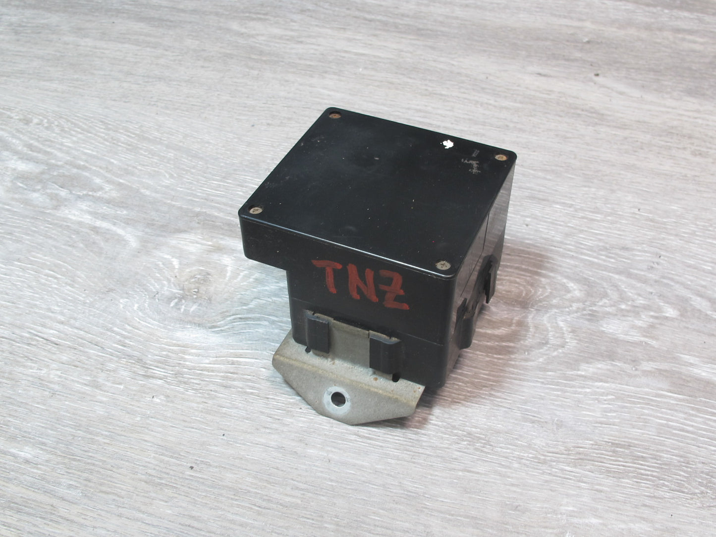 82-83 Datsun Nissan 280ZX S130 Audible Warning Module 25926-89910 OEM