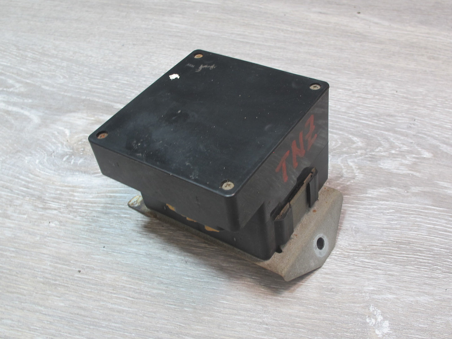 82-83 Datsun Nissan 280ZX S130 Audible Warning Module 25926-89910 OEM