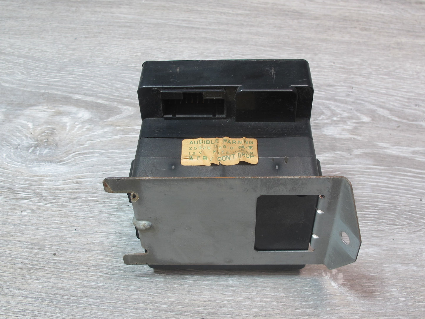 82-83 Datsun Nissan 280ZX S130 Audible Warning Module 25926-89910 OEM