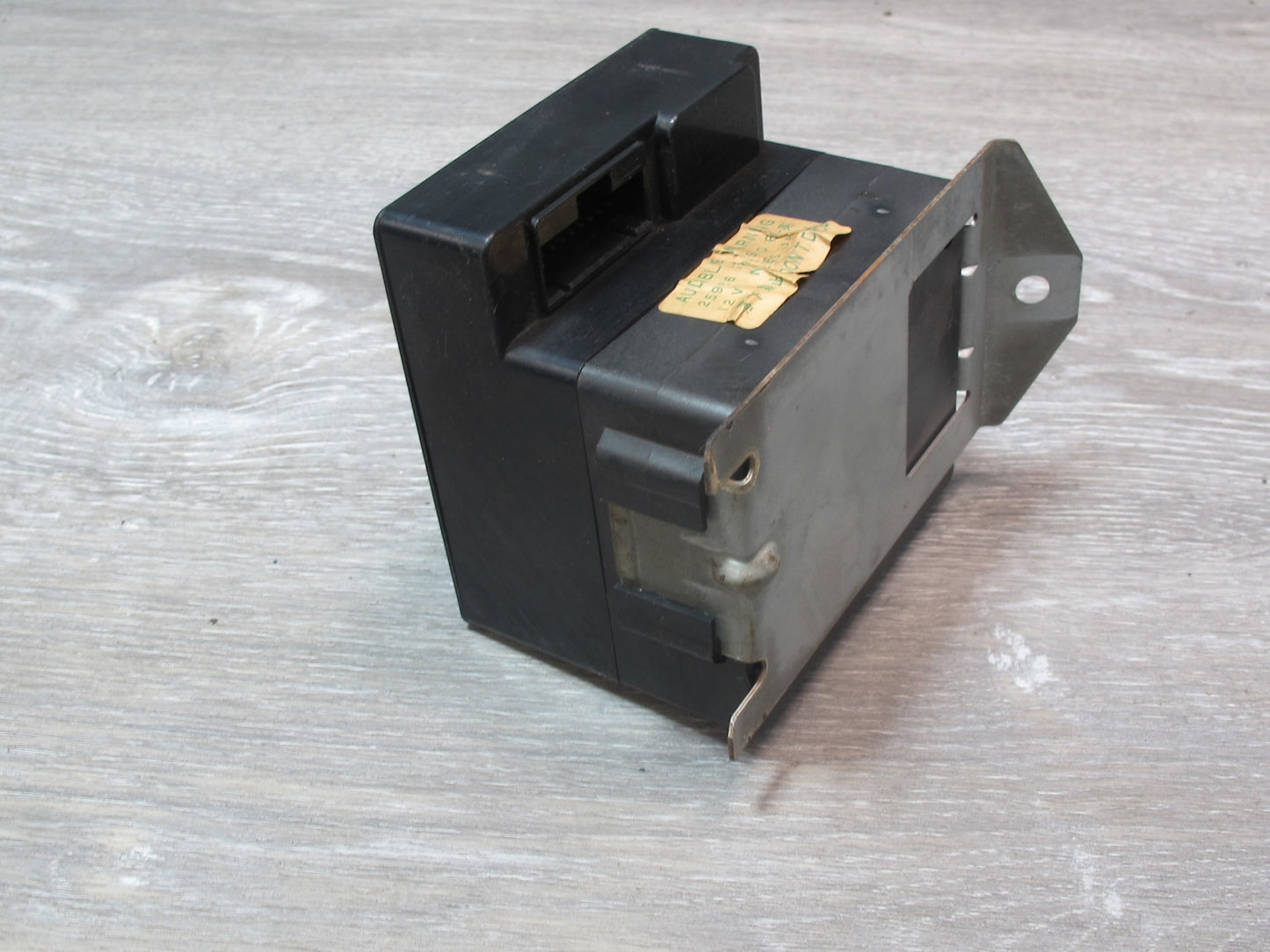 82-83 Datsun Nissan 280ZX S130 Audible Warning Module 25926-89910 OEM