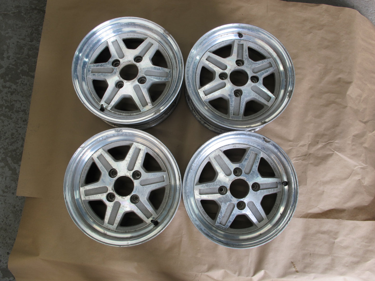 79-83 Datsun Nissan 280ZX S130 Set of 4 14" R14 Wheel Rim 14X6J ET10 OEM
