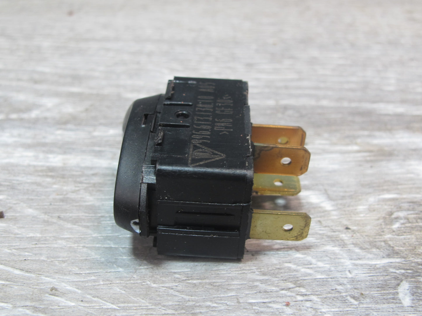 2002-2005 Porsche 911 996 Convertible TOP Roof Button Switch 99661313810