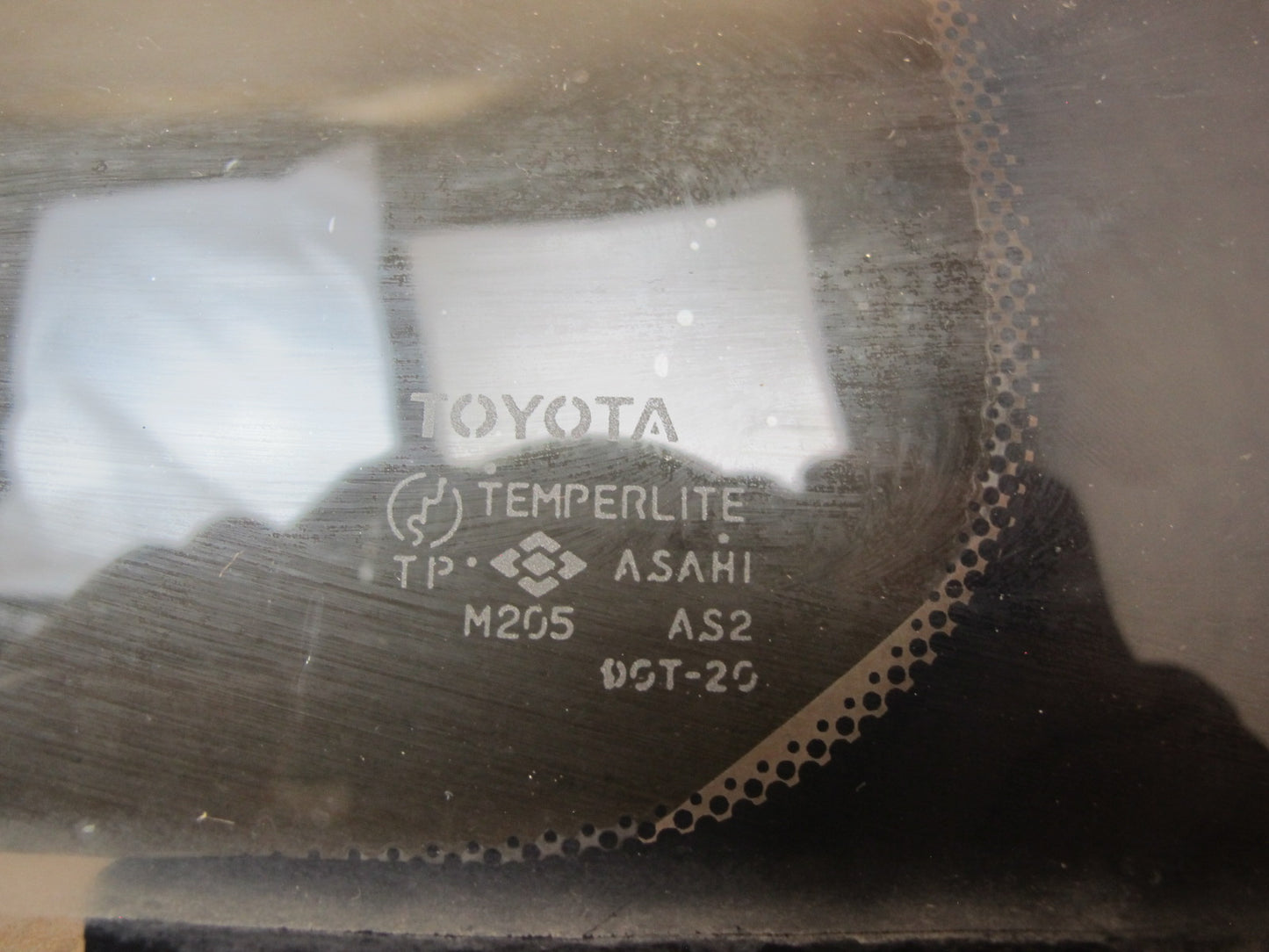 92-94 Lexus UZZ30L SC300 SC400 Front Left Driver Door Glass Window OEM