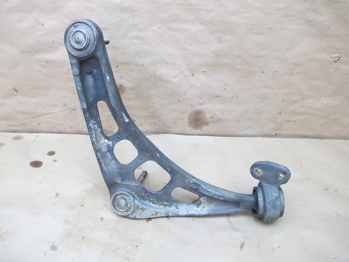 05-06 BMW E46 3-SERIES Set of 2 Front M Performance Wishbone Control Arm OEM