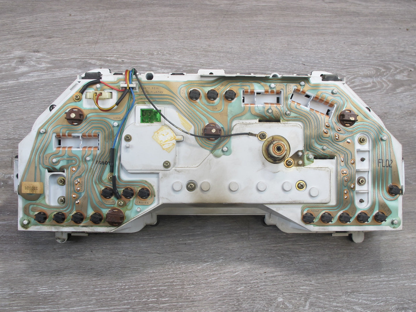 1984-1986 Nissan 300ZX Z31 Instrument Gauge Cluster 11201-FL0100 OEM
