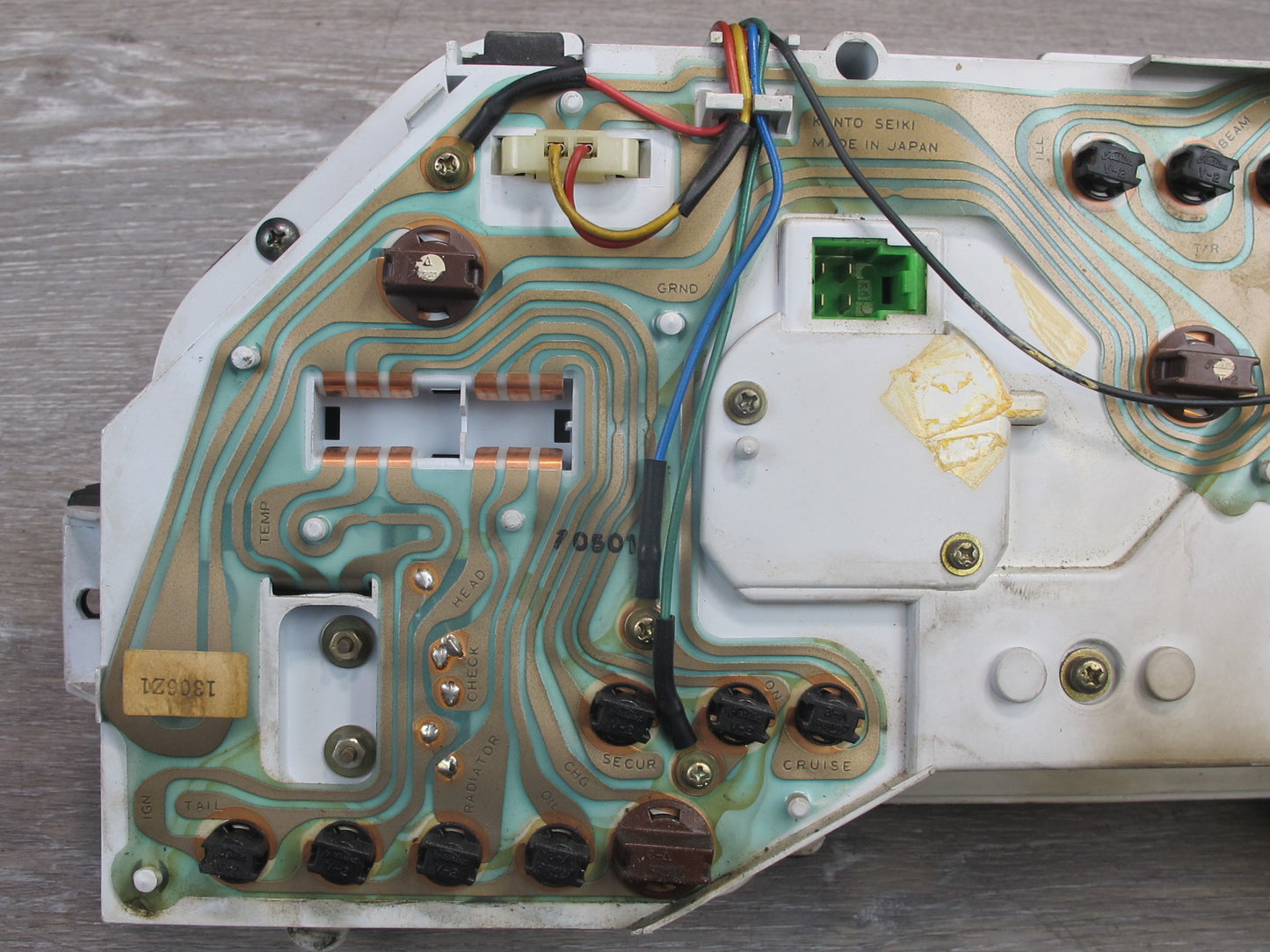 1984-1986 Nissan 300ZX Z31 Instrument Gauge Cluster 11201-FL0100 OEM