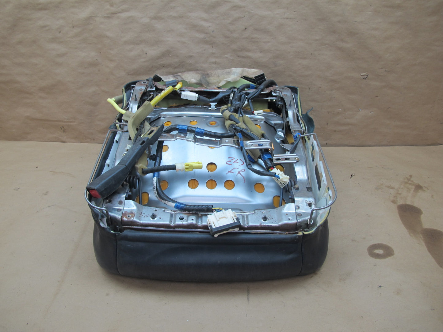 98-00 Lexus USF20L LS400 Front Right Seat Lower Leather Cushion w Wire OEM