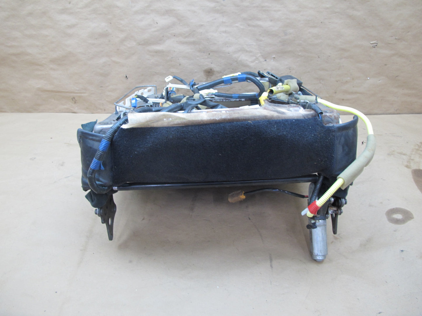 98-00 Lexus USF20L LS400 Front Right Seat Lower Leather Cushion w Wire OEM