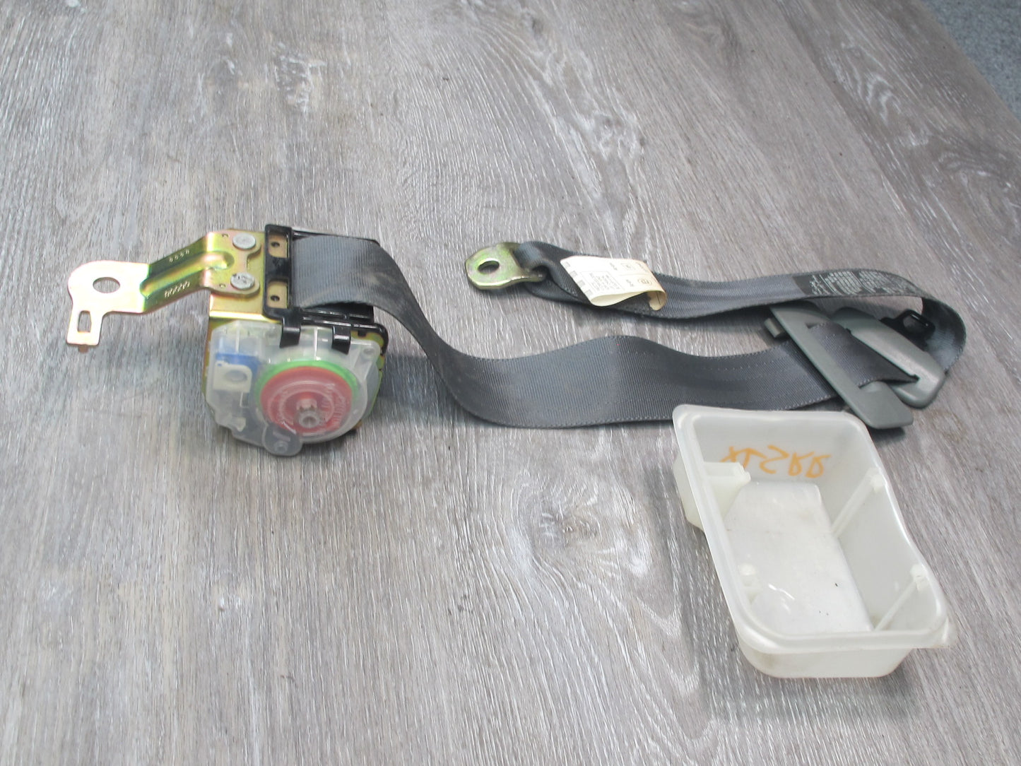 95-97 LEXUS LS400 REAR RIGHT CENTER LEFT SIDE SEATBELT RETRACTOR SET OEM