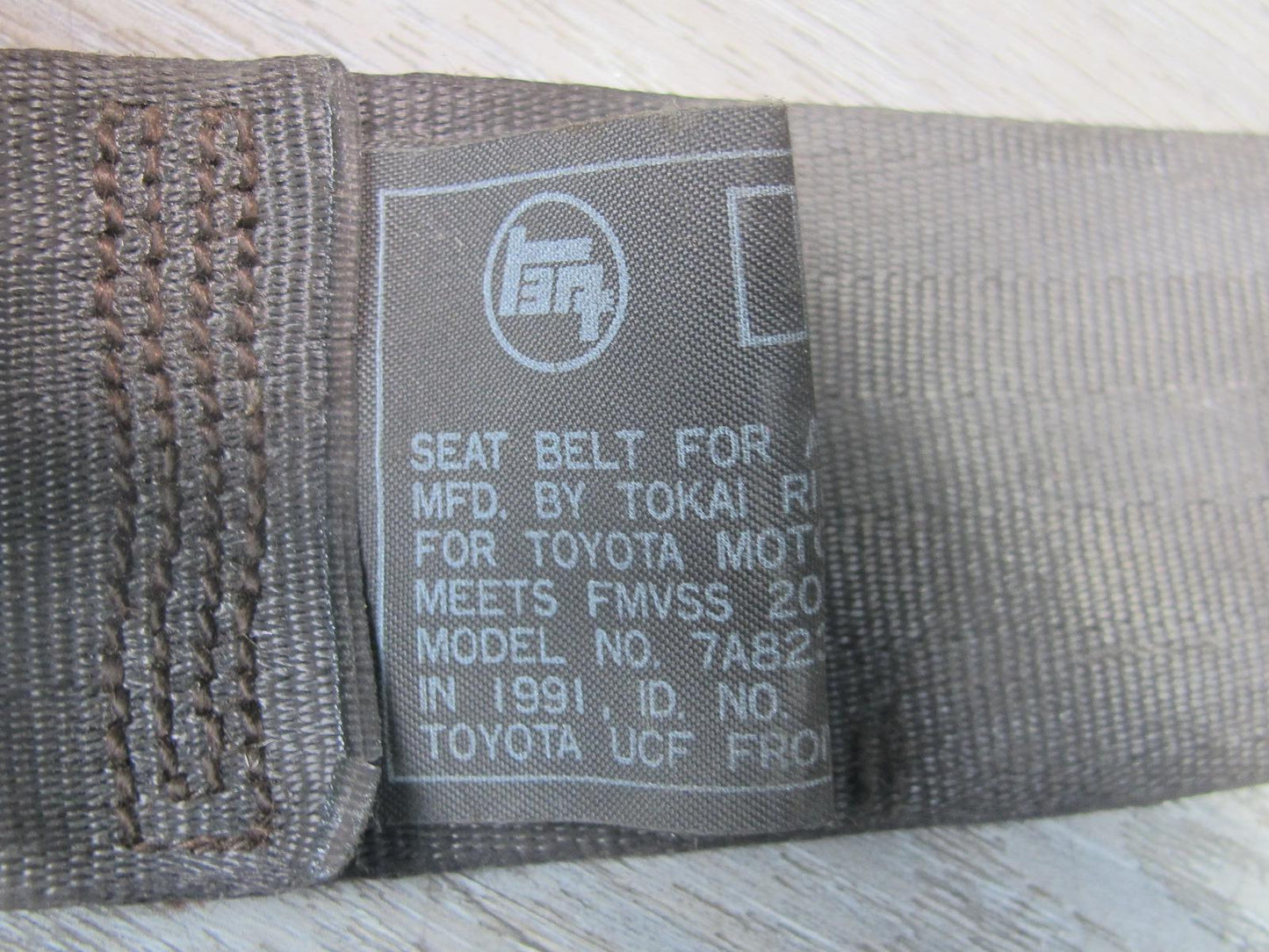 90-94 LEXUS LS400 FRONT RIGHT & LEFT SIDE SEATBELT RETRACTOR SET OEM