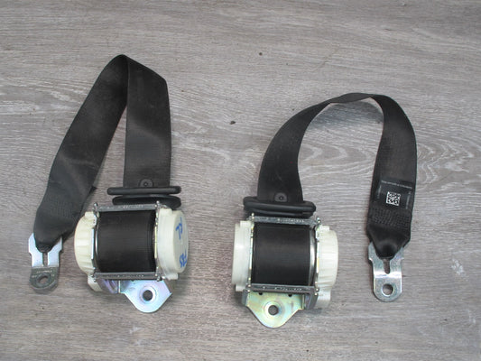 12-18 BMW F06 F12 F13 6-SERIES REAR RIGHT & LEFT SIDE SEATBELT RETRACTOR SET OEM